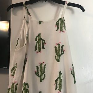 Cute tank with tie back